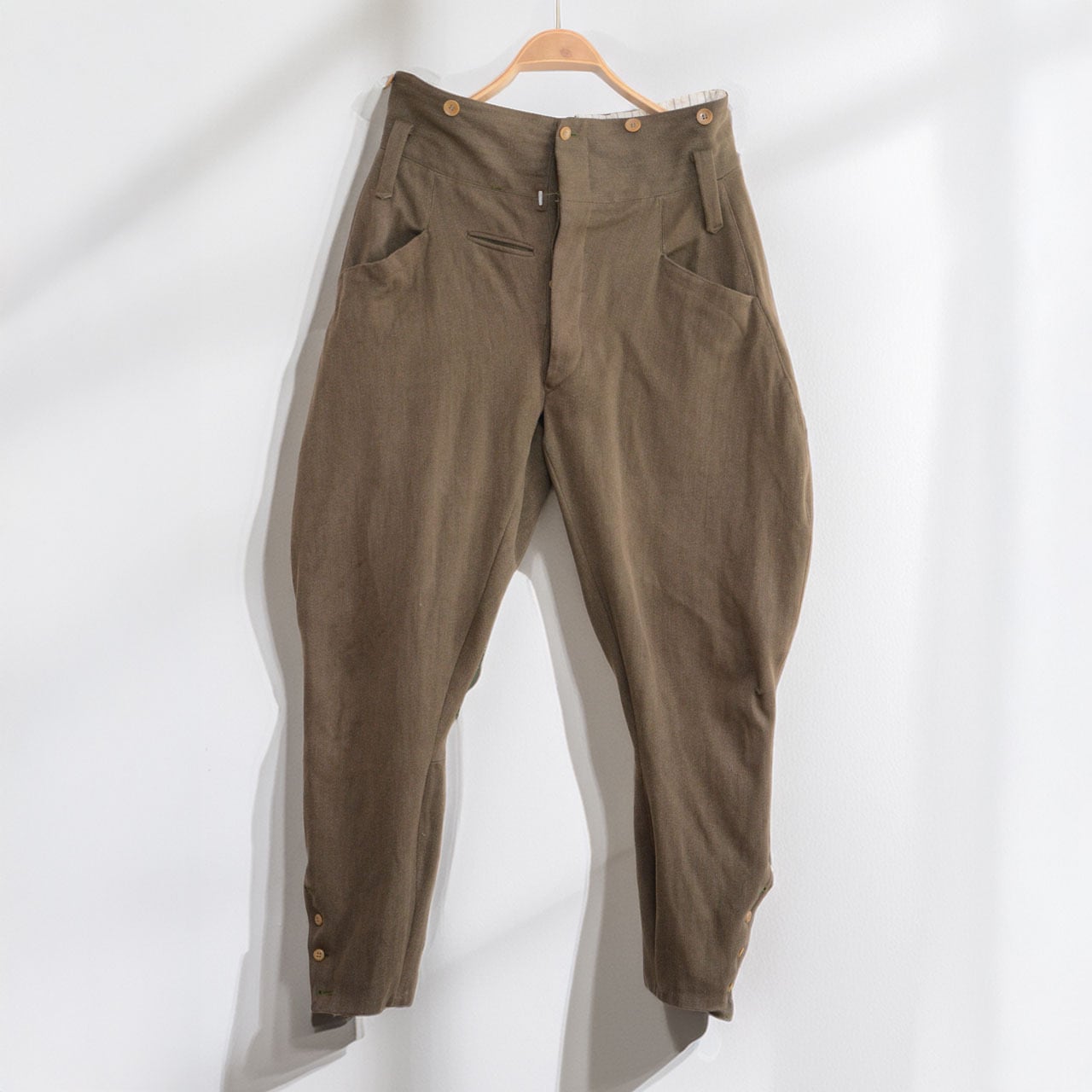 ジョッパーズパンツ 1940年代戦中・第二次世界大戦 シンチバック付き