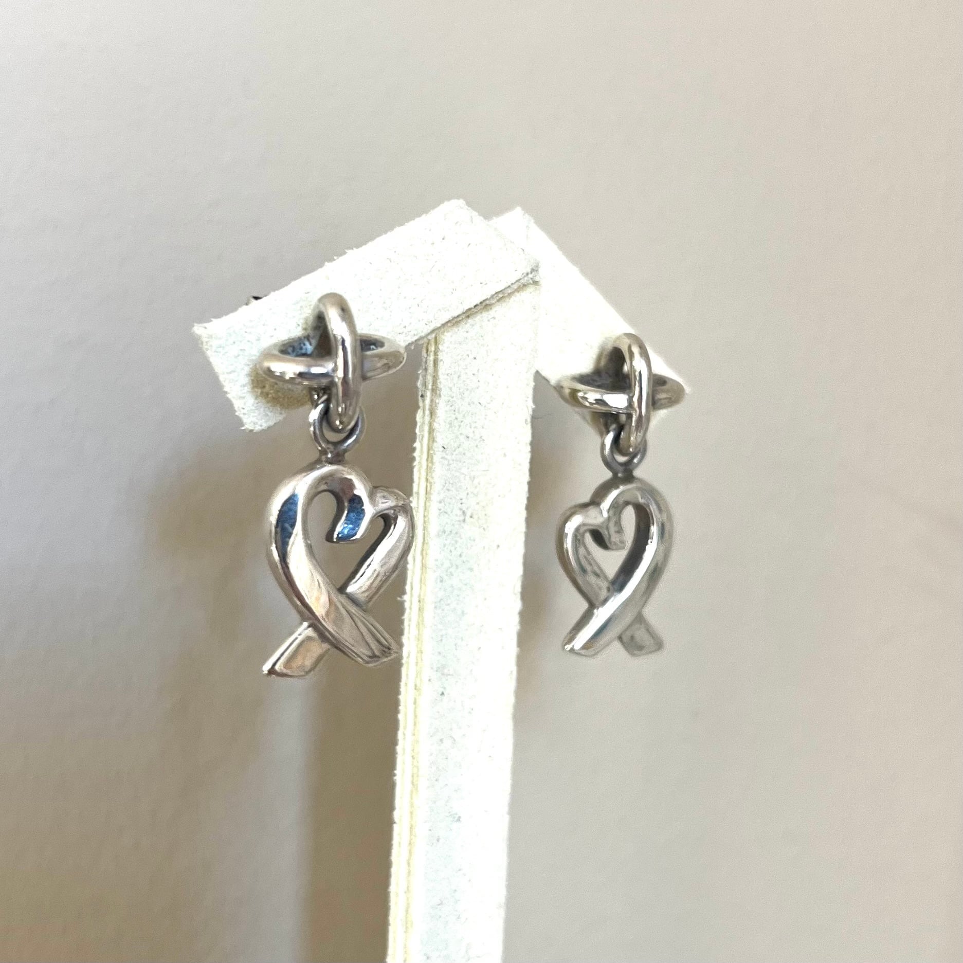 TIFFANY&CO.】1890 TIFFANY &CO スイングラビングハート ピアス