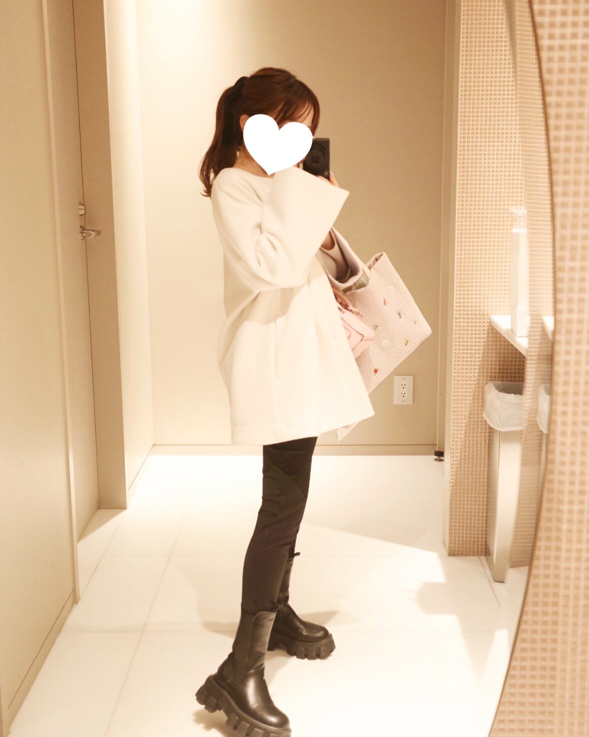 twinkle slim fit pants / black | hitomi