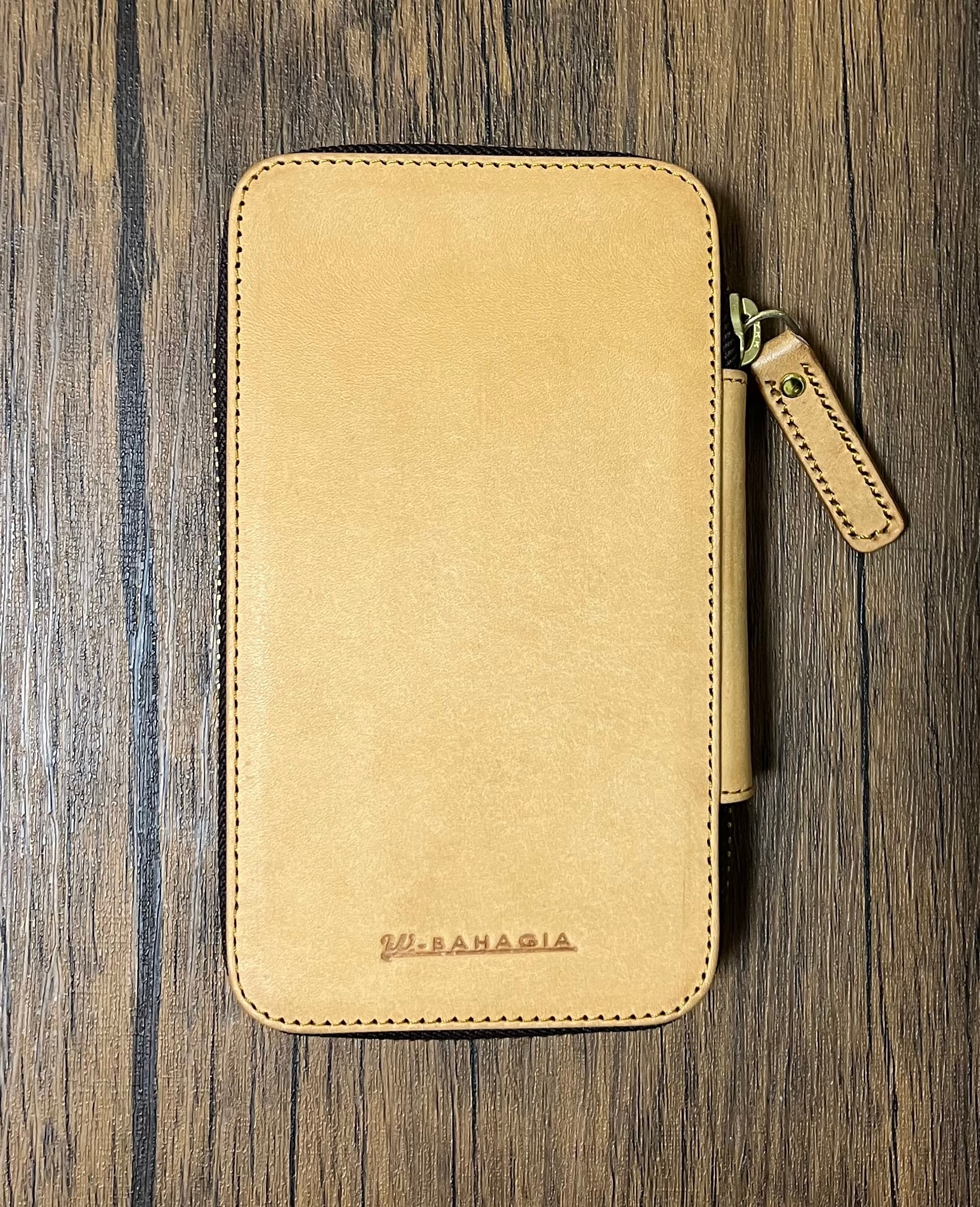 バハギア ペンケース ラウンドジップ型 10本挿 プエブロ ボーン