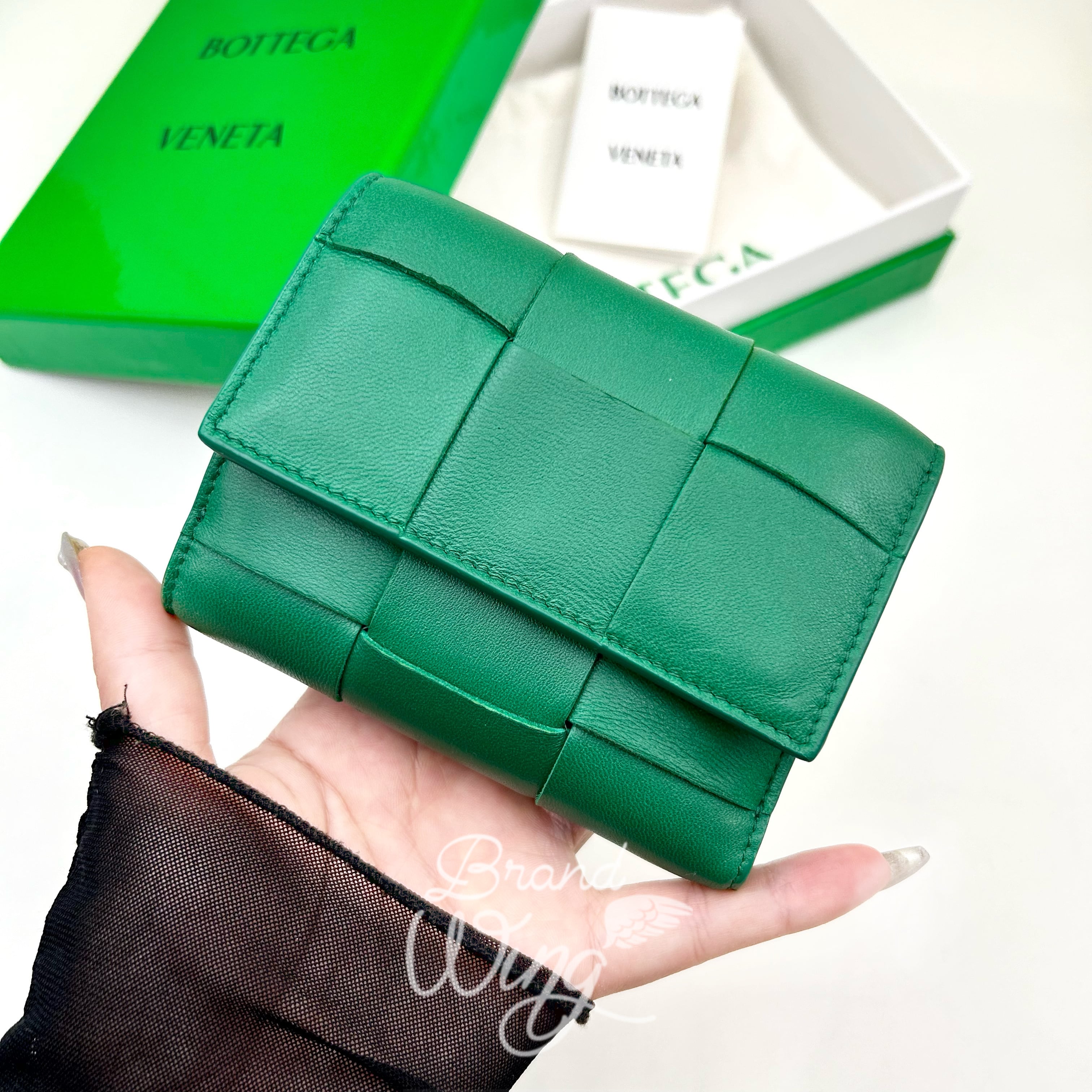 ボッテガヴェネタ 財布 カセット イントレチャート 緑 三つ折り 【付属
