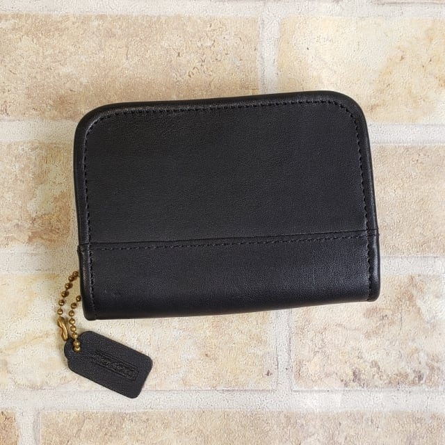 オールドコーチ ☆ レザー ラウンドジッパー 小銭入れ 財布 ブラック