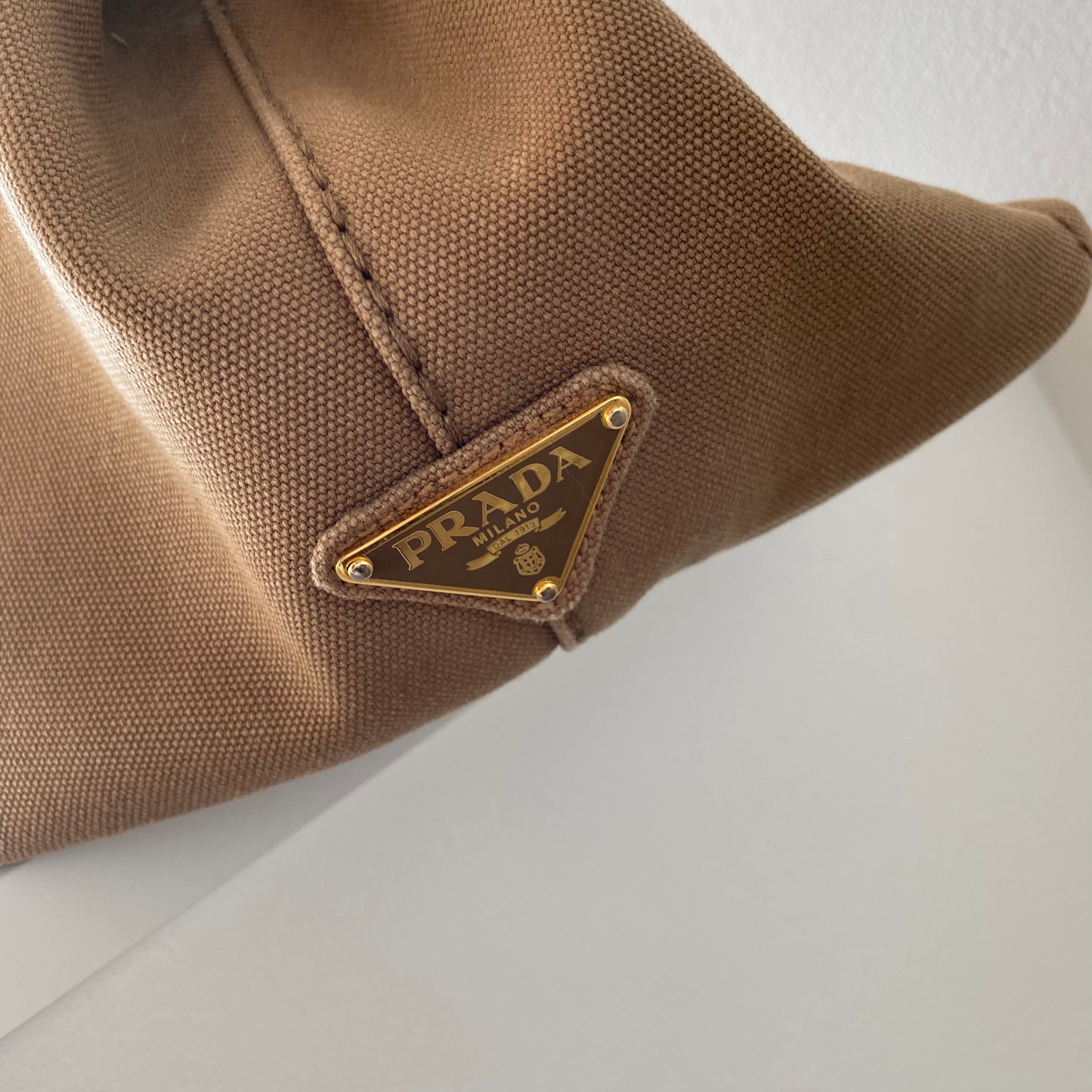 PRADA プラダ カナパMサイズ | Vintage Closet 2022