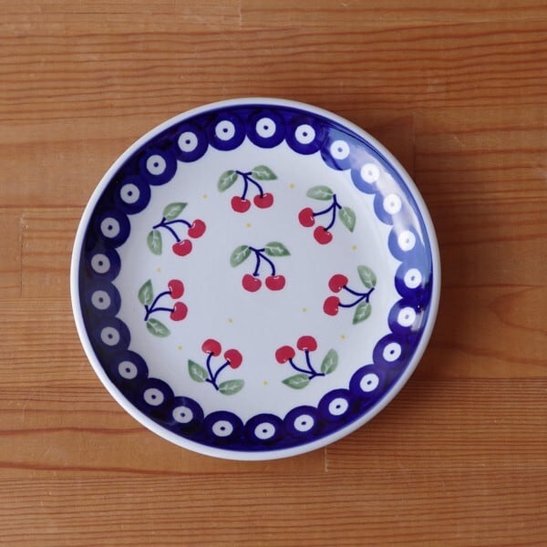 再入荷】【新品】ポーランド食器 さくらんぼ柄 プレート 17cm お皿