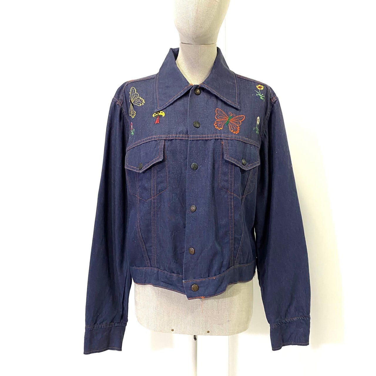 70年代 ヴィンテージ 刺繍 ショート丈 デニムシャツジャケット