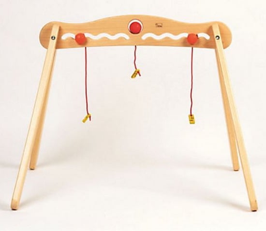 入荷時期未定】ニック ベビートレーナー 木製 ベビージム 3か月