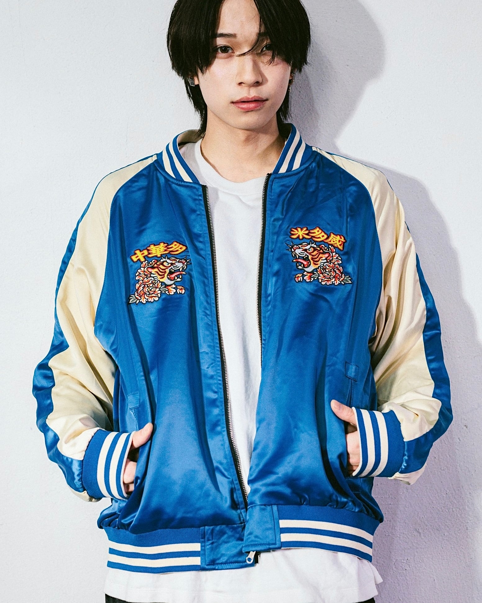 Tiger reversible スカジャン【BLUE/BLACK】 | チュウカタベタイ