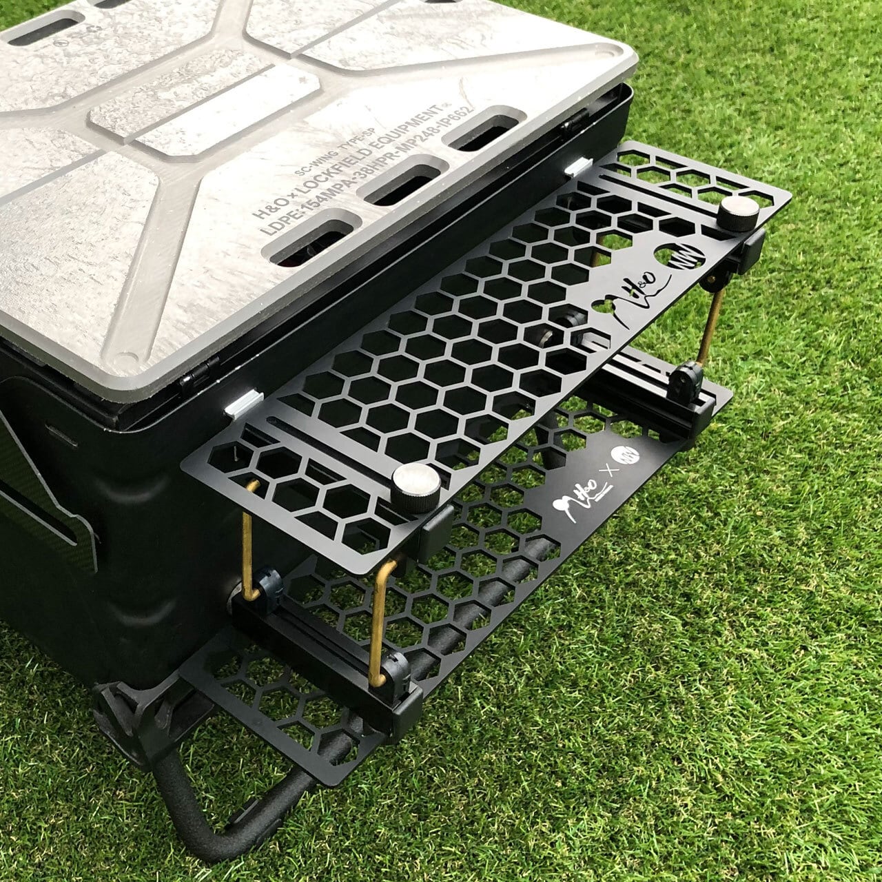 e9ad94ba7f432a054b5e3c9e6f8dfc