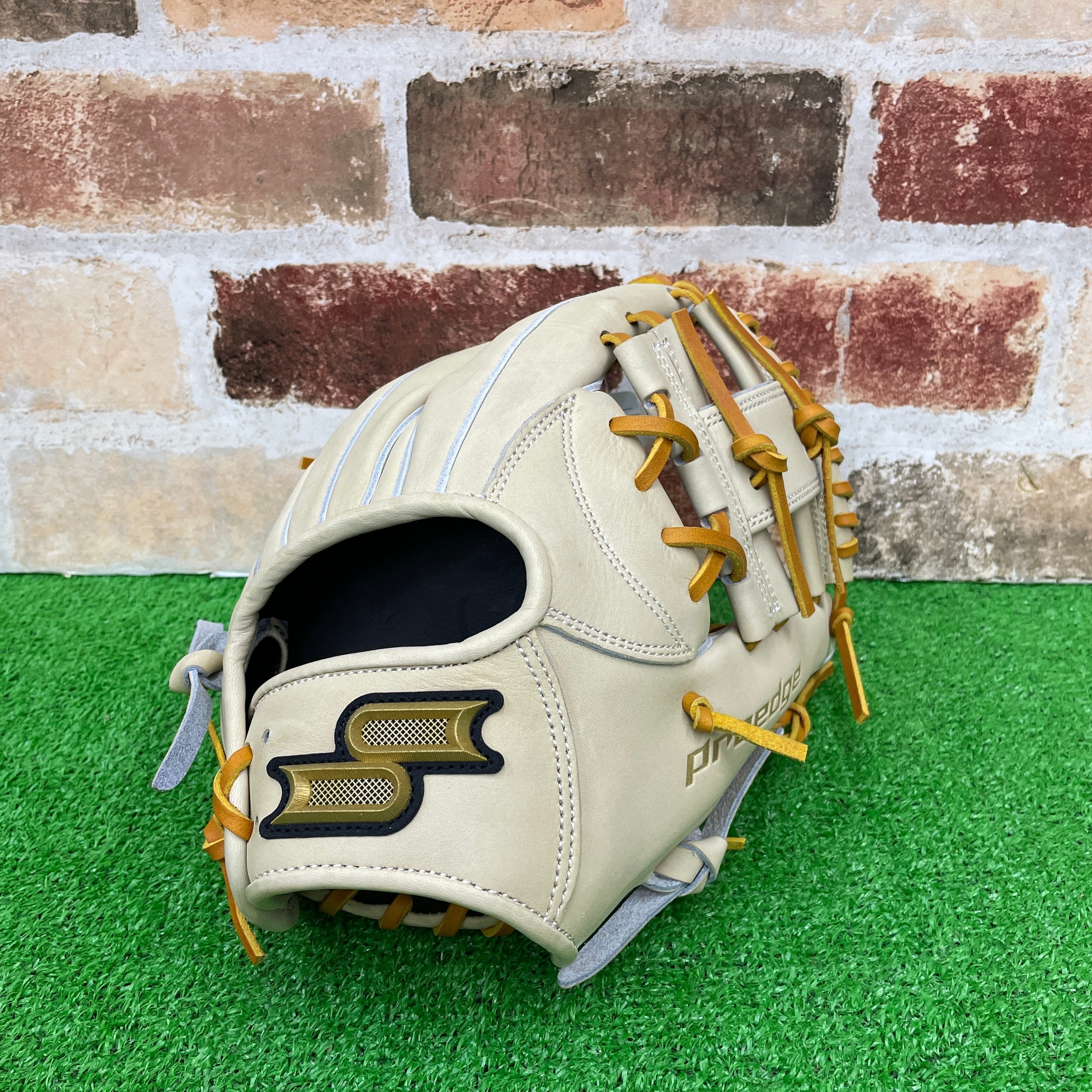 e33443ca76592b7f56eeccd9f5df2f