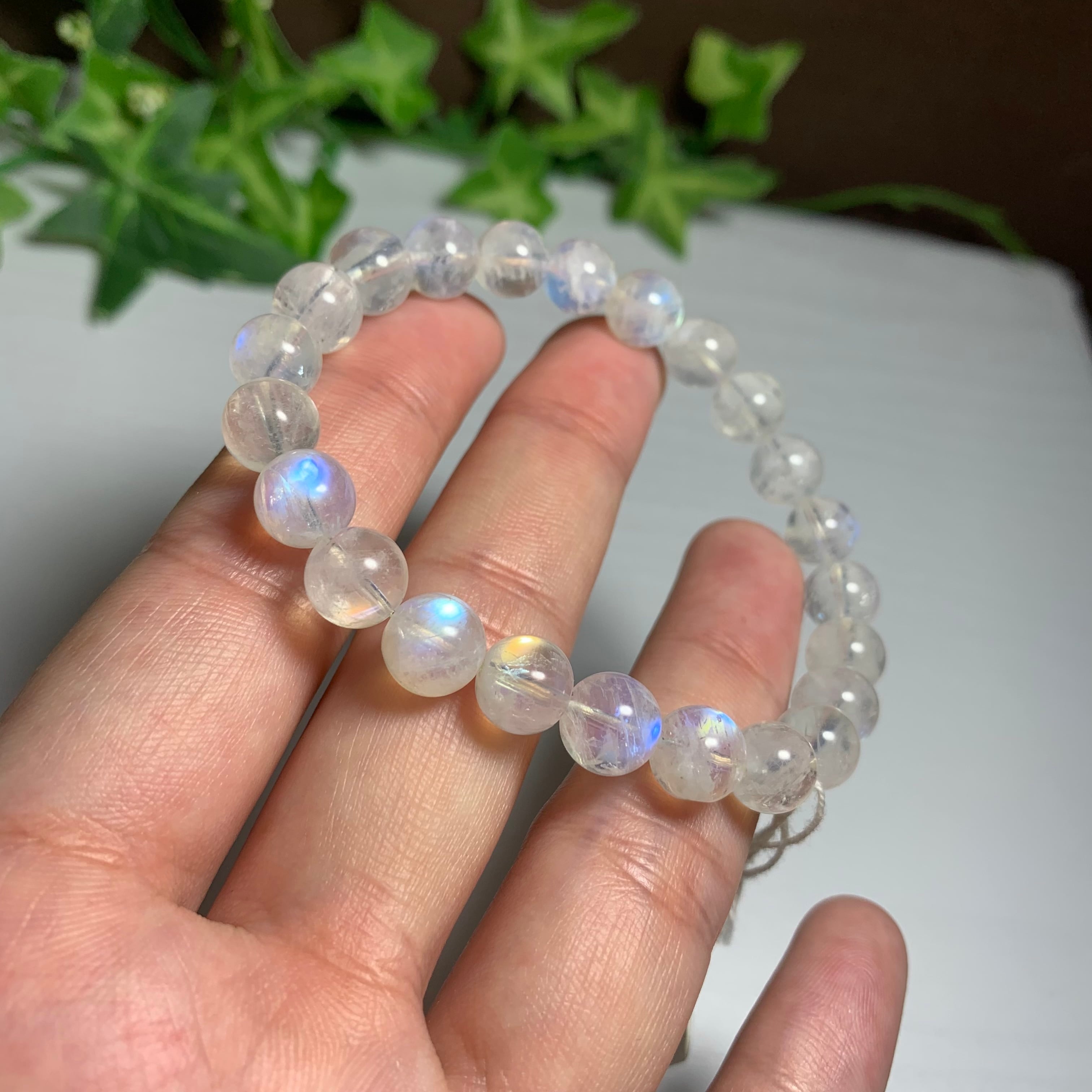 透明度高く美シラー・ホワイトラブラドライト | Naturaltreasure