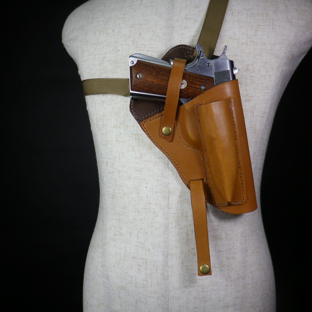 本革製M1911A1ショルダーホルスター | JTGS（ガンホルスターの専門店）