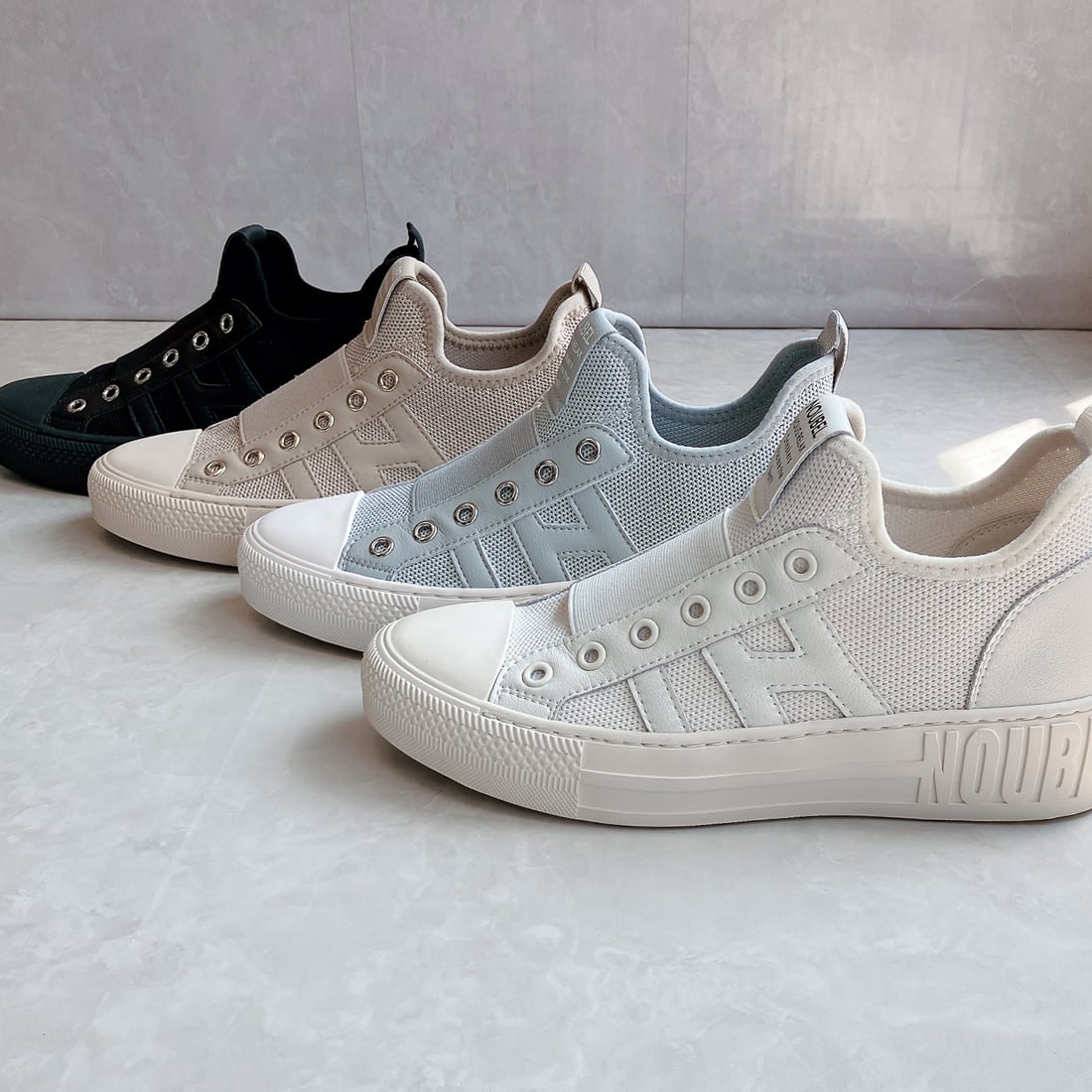 柔らかニット甲ゴム快適スニーカー〈217-2322〉Noubel Voug Relax