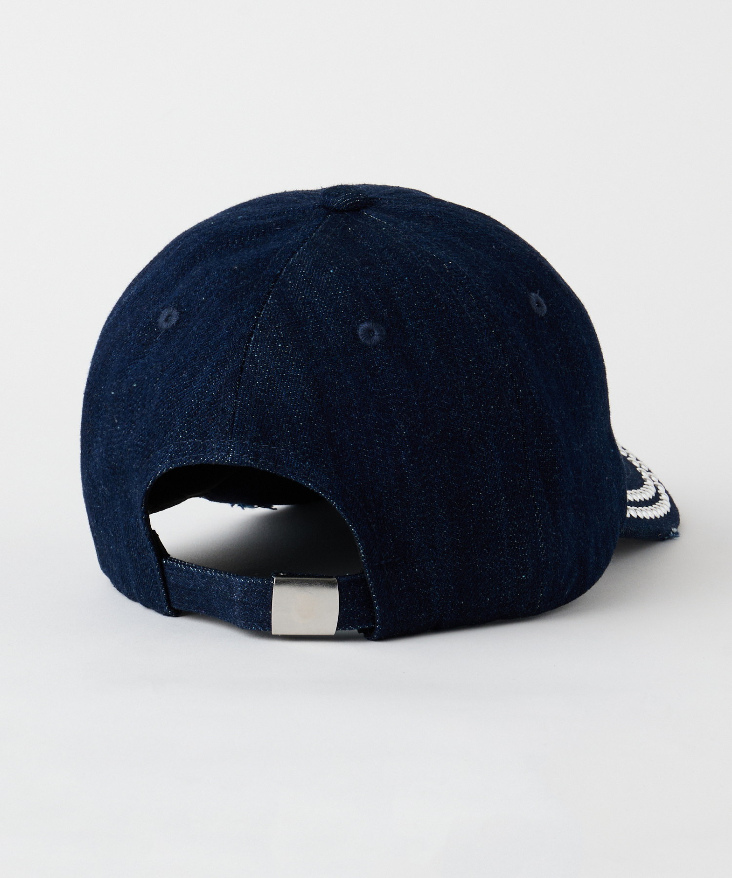 BD STUDS DAMAGE CAP – BEEDEN