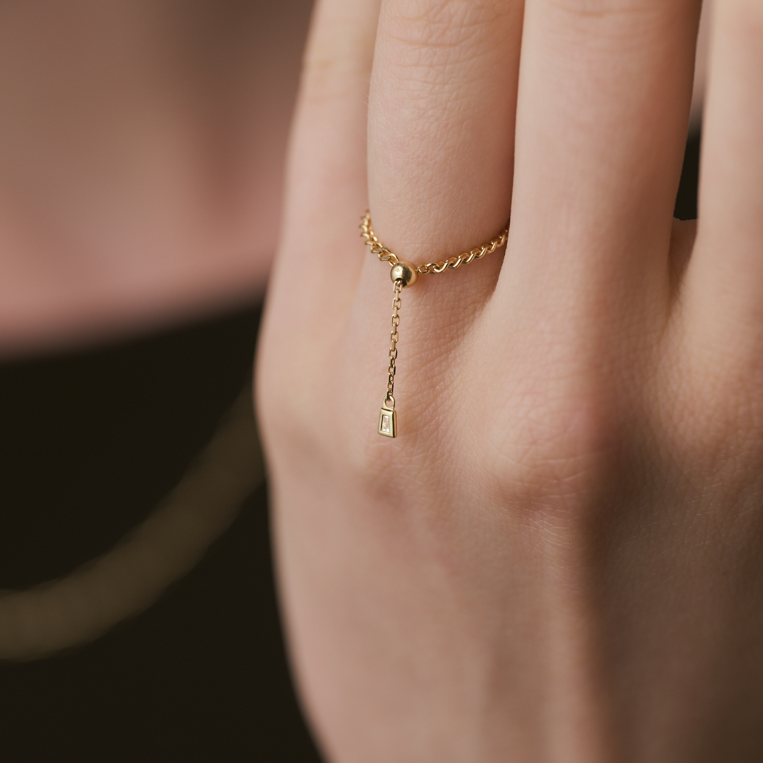 K18YGダイヤモンドチェーンリング｜リング｜ベルシオラ 公式オンライン