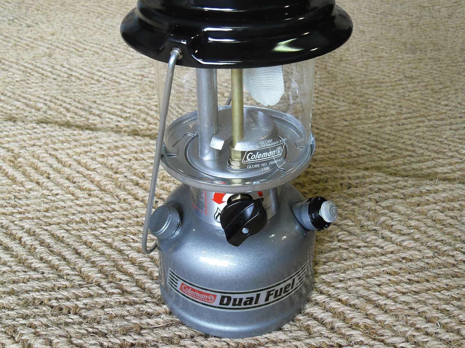 Dual Fuel Single Mantle Lantern 125 Watts • Coleman - Bell Tent UK
