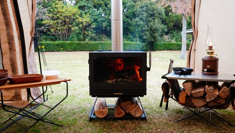 本格薪ストーブ「BLISS」を徹底レビュー！ 二次燃焼・エアカーテンを