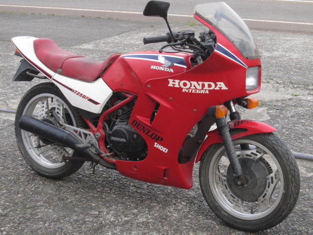 売約済み】ホンダ VT250F インテグラが入荷しました。 | バイクパーツ
