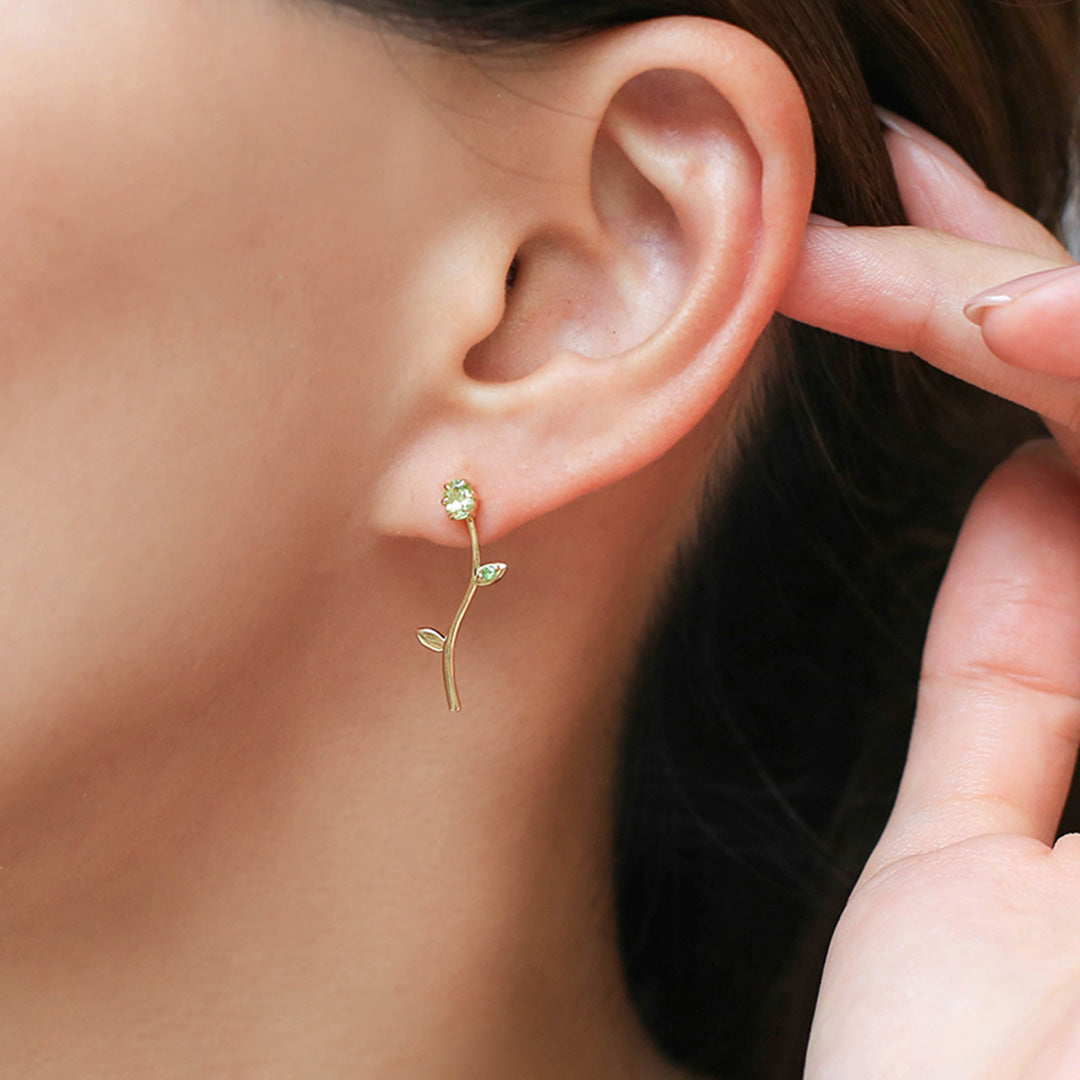 ビズー公式】ミントグリーンガーネットK18(18金) PT ピアス(片耳