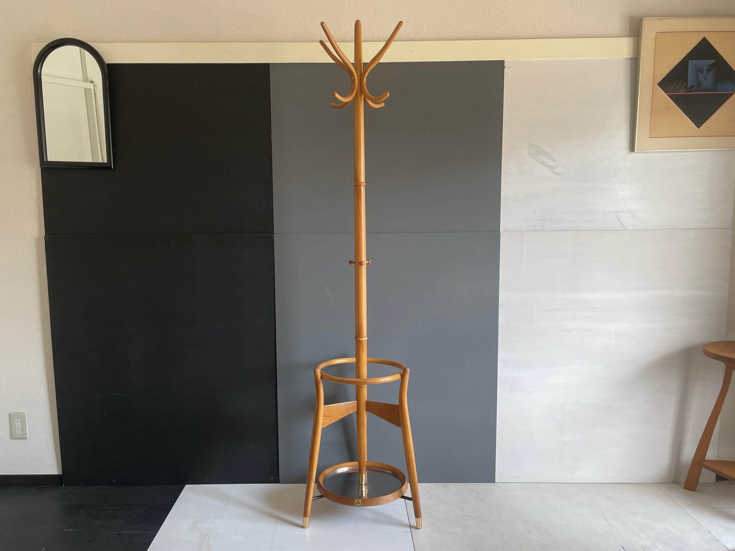 No.6319「曲木のコートハンガー：秋田木工」SOLD | ボルトナットマーケット