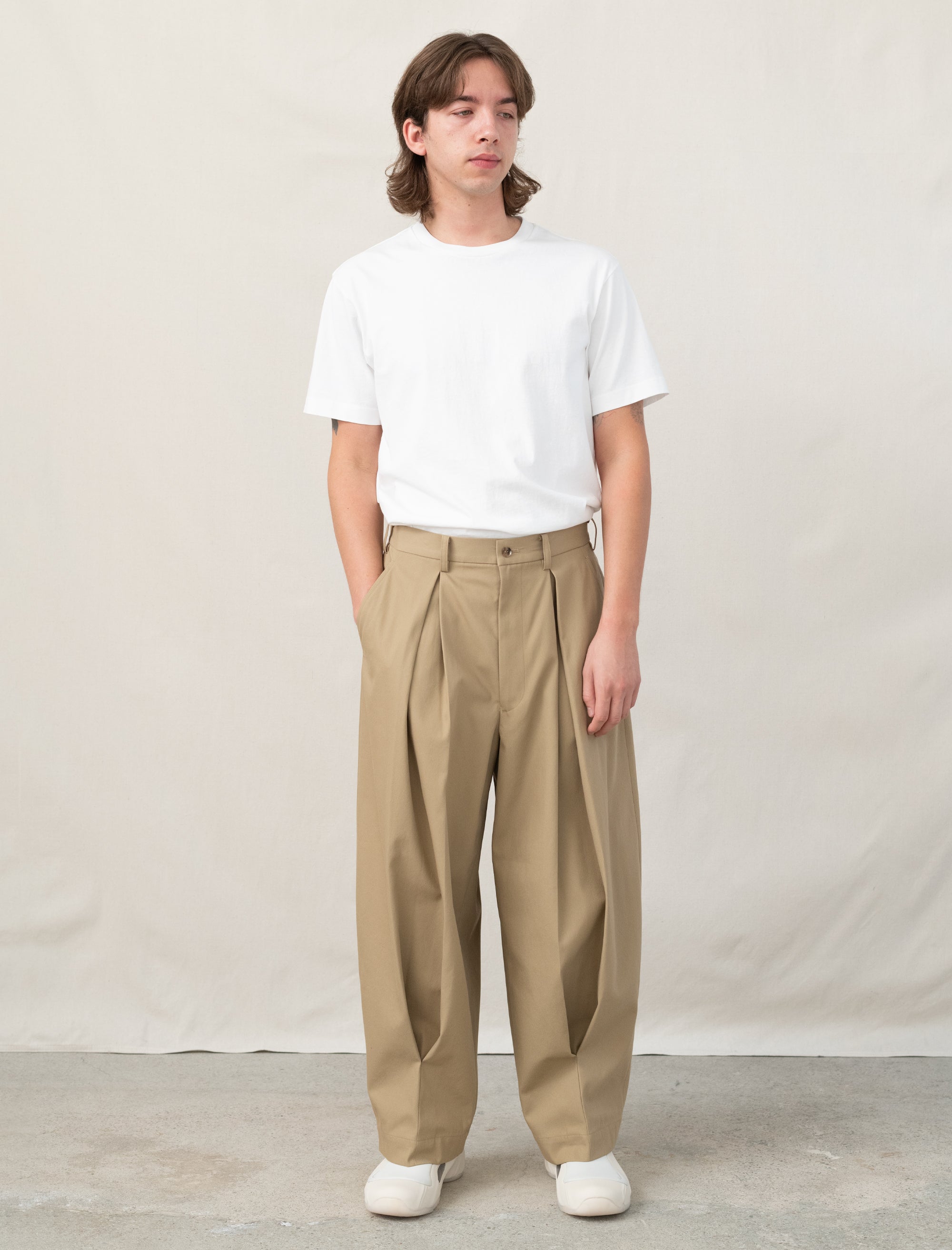 Comme Des Garçons Homme Big Pleat Pant (Beige) – Bows and Arrows