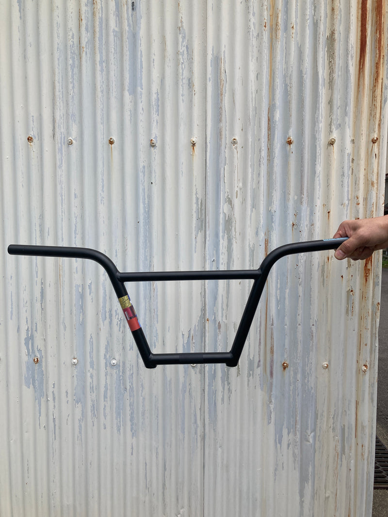 STRANGER COME OVER 4PCバー 8.9