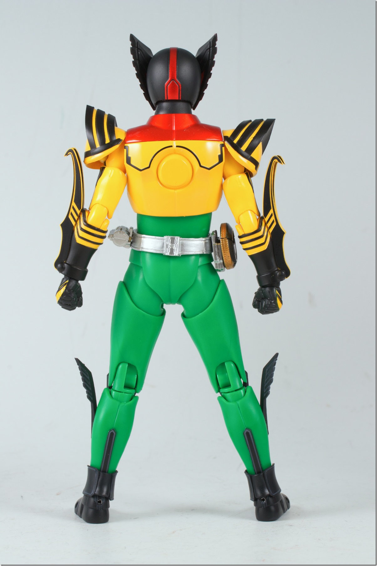 S.H.フィギュアーツ 真骨彫製法 仮面ライダーオーズ スーパー