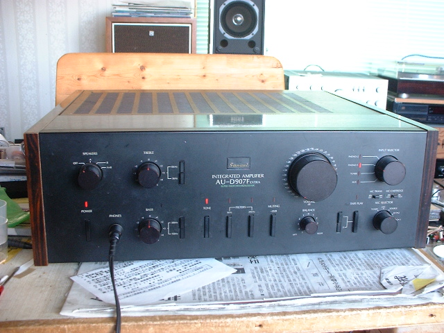 SANSUI AU-D907F Extra 1日目 - アンプとインプとの日々