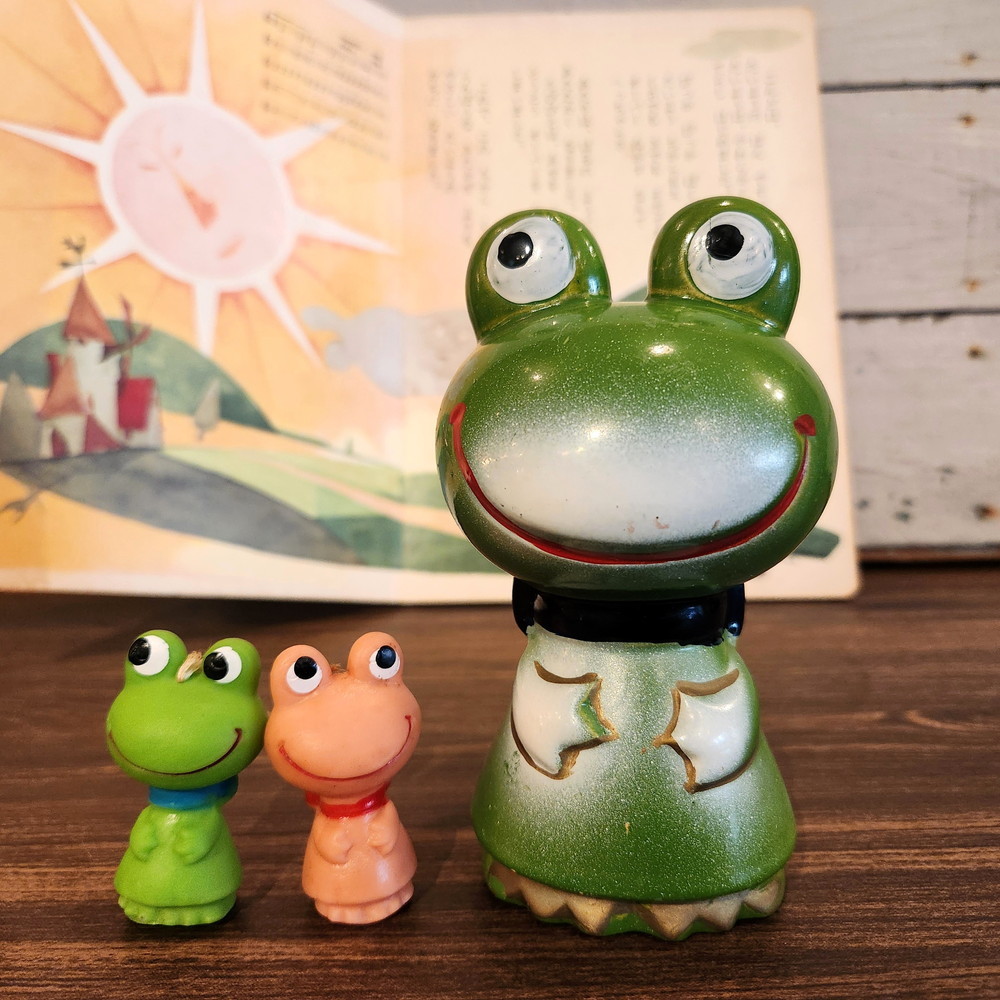 昭和レトロ コーワのケロちゃん？ カエルの陶器製貯金箱 - [Sold Out