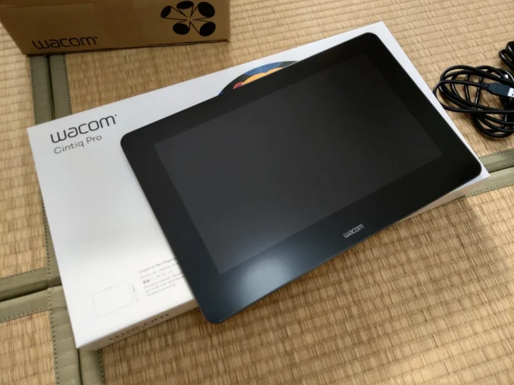 Cintiq 13HDからCintiq Pro 13に乗り換えました | ぴけっとガジェット