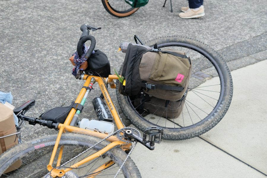 FAIRWEATHER* seat bag (leopard) - BLUE LUG ONLINE STORE