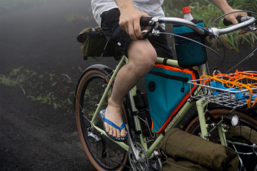 FAIRWEATHER* flaptop pannier (leopard) - BLUE LUG ONLINE STORE