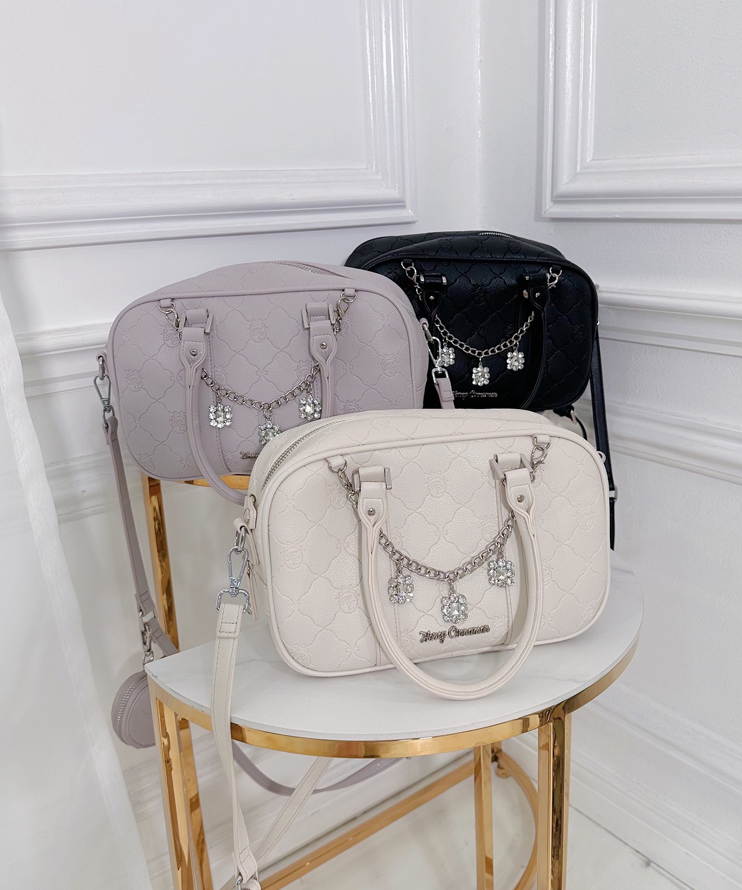 モノグラムビジューショルダー – BUNNY APARTMENT