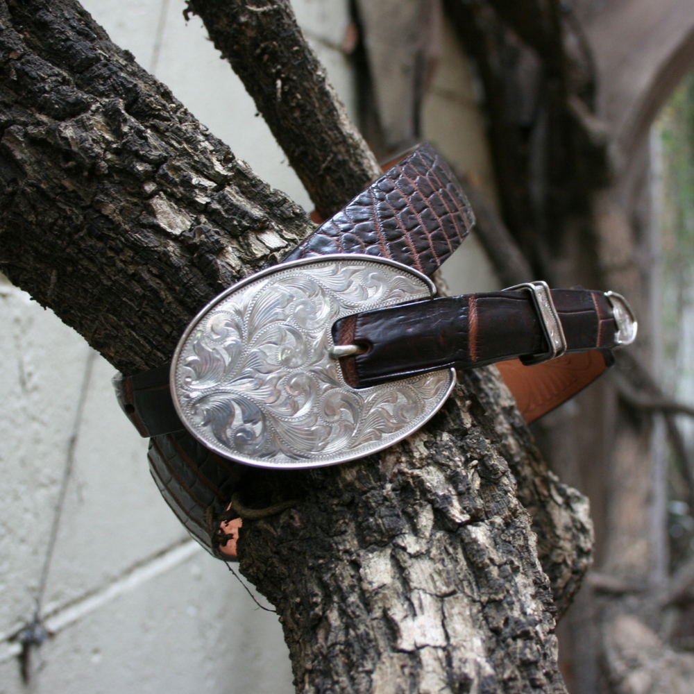 Sunset Trails Sterling Silver Engraved Oval Belt Buckle Set