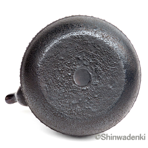 成龍堂鋳造所 齋峰作 南部鉄器 鉄瓶 丸南部アラレ1.8L 内面漆焼付 酸化