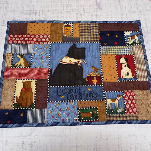 ハンドメイド パッチワーク アメリカンカントリー わんちゃん マルチ