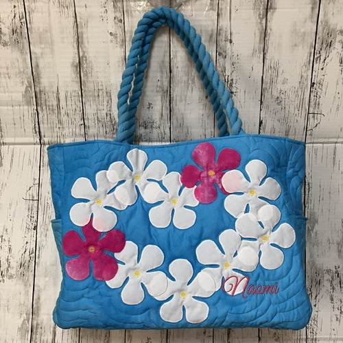 ハワイアンキルト プルメリアの大きめトートバッグネイビー白D トート