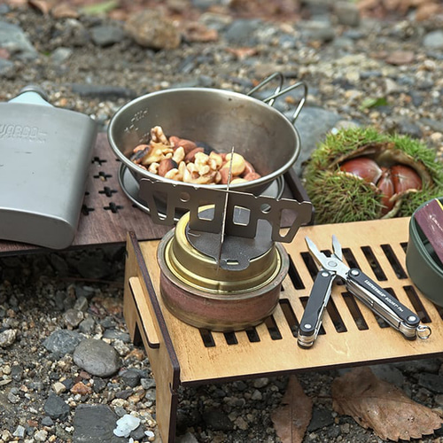 登山/ソロキャンプに軽量・コンパクトなUL-LOW-TABLE(ウルトラライト