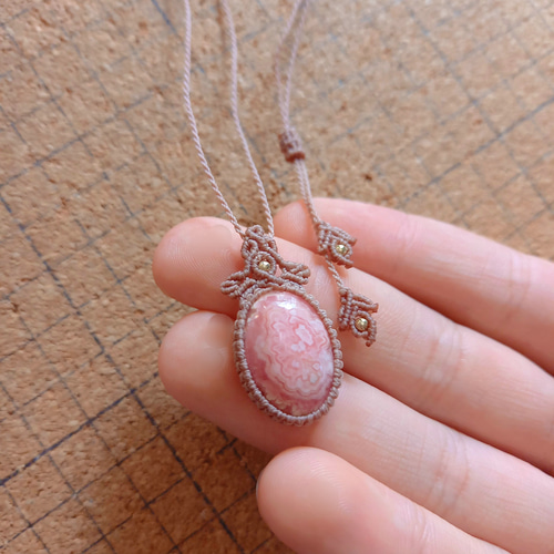 天然石マクラメペンダント インカローズ PN259 ネックレス・ペンダント