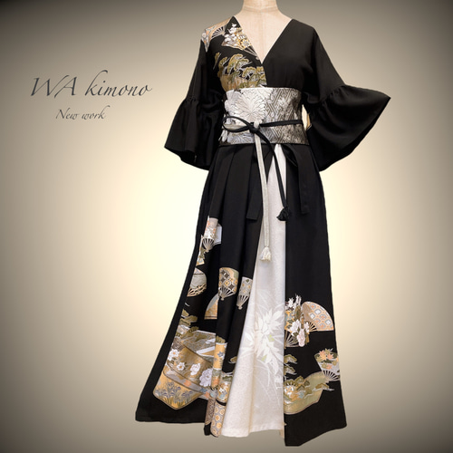 黒留袖の品格 アクセントカラーワンピース 着物リメイク フォーマル