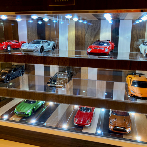 1/64展示可・ランダム木・3層式ディスプレーBOX / LED20灯