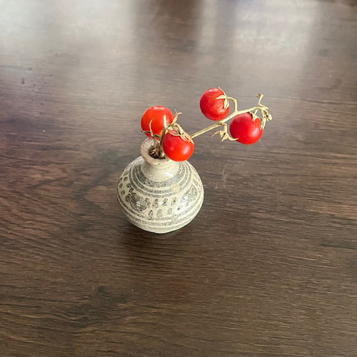 宋胡録（スンコロク）小壷 14〜16世紀 シーサッチャナーライ窯 振出