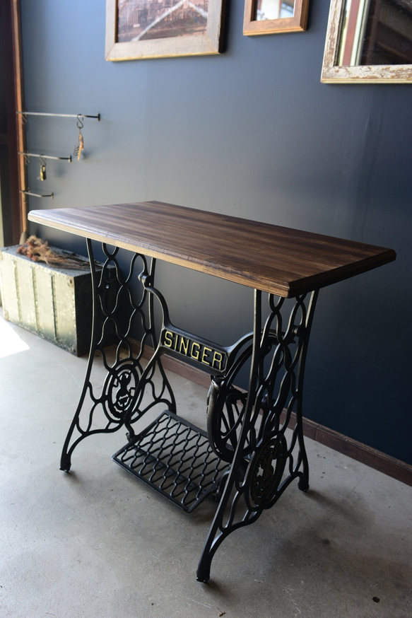 SINGER最も美しい脚 アンティークミシンテーブル デスク サイズ変更可