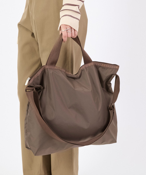 LeSportsac（レスポートサック）の「DELUXE ZIPTOP TOTE ダーク