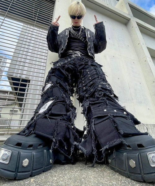 UNIZ（ユニズ）の「【UNIZ】BLACK MONSTER PANTS / 【ユニズ】ブラック