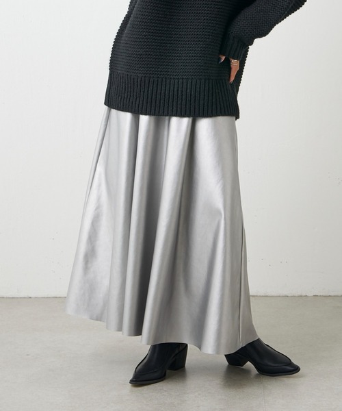 Lui's（ルイス）の「メタリックレザーフレアスカート（スカート）」 - WEAR