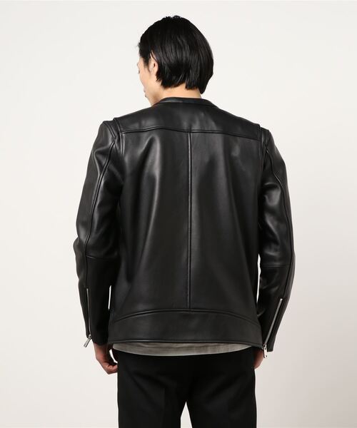 UNITED TOKYO（ユナイテッドトウキョウ）の「ラムレザーシングル