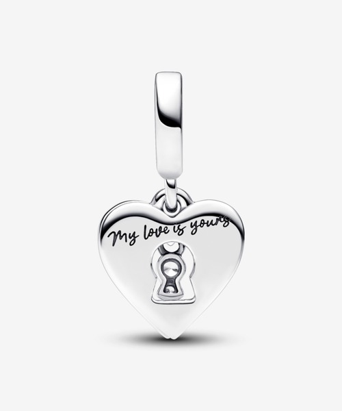 PANDORA（パンドラ）の「Pandora Moments ハートチャーム ＆ ハート