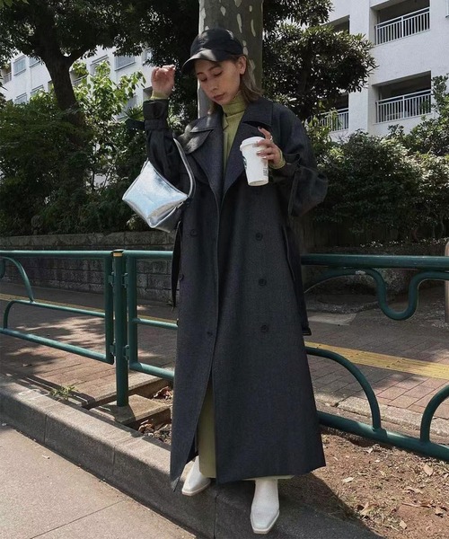 Ameri（アメリ）の「SUPERIOR FLARE TRENCH COAT（トレンチコート