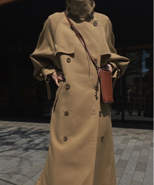 Ameri（アメリ）の「SUPERIOR FLARE TRENCH COAT（トレンチコート