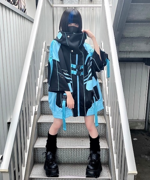 REFLEM（レフレム）の「『REFLEM/レフレム』サイバー切替ハイネック